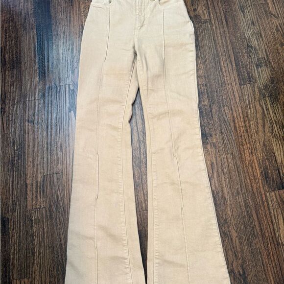 Revice Venus Flare Jean - Picture 3 of 7